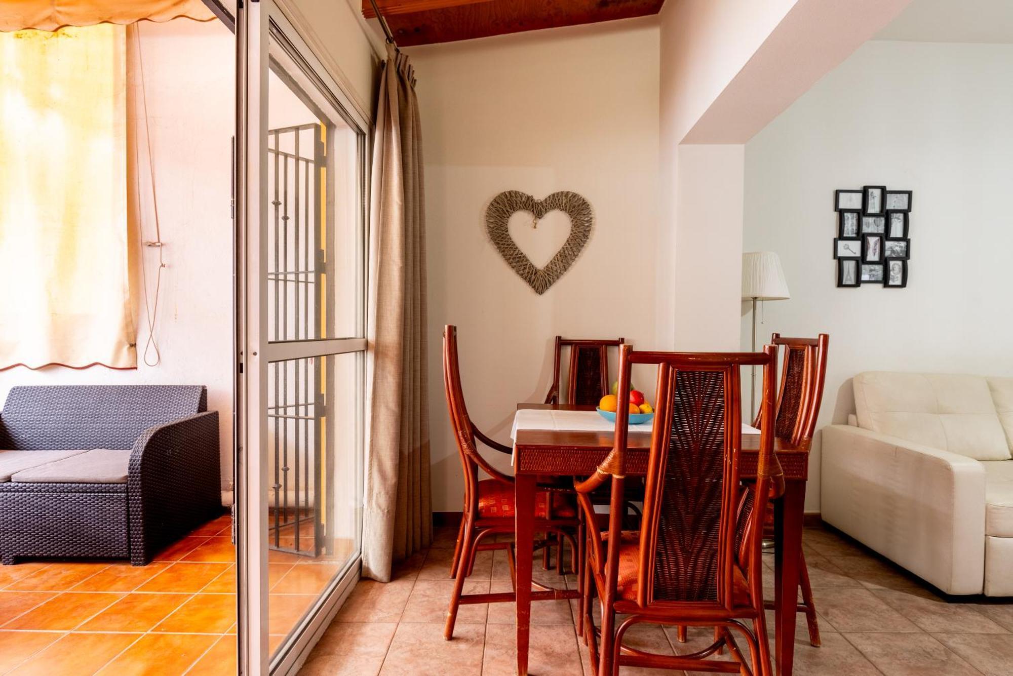 Appartement Aoa Casa Triana Familiar Con Terraza à Séville Extérieur photo